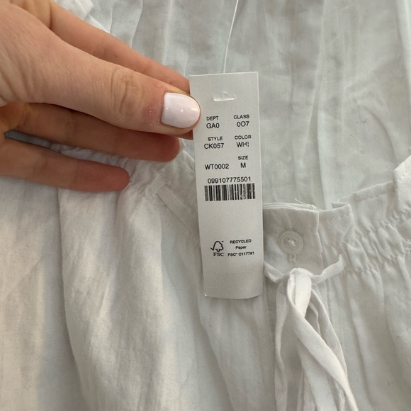 J.Crew 	Ruffle trim button up top - Picture 2 of 3